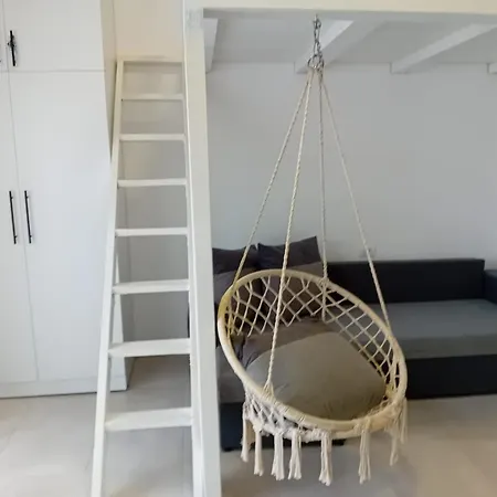 Beach Studio *